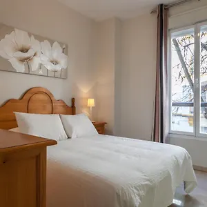 Cerca Del Alcázar Con Garaje Privado Apartamento Sevilla